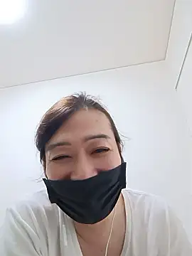 taru1225 online show from May 28, 12:14 pm