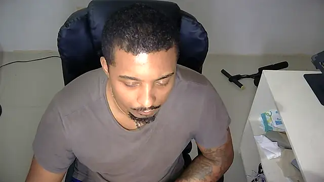 xaviermillerxxx online show from October 23, 6:22 pm