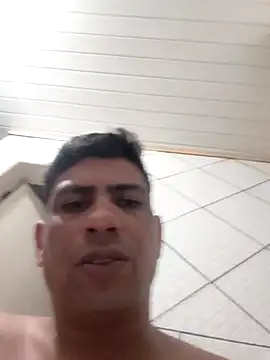 paulinhogostosinho online show from March 7, 4:32 am