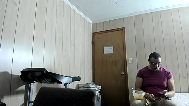 NaturalBeautyQueen online show from July 7, 11:25 am