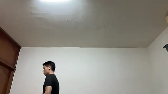 Foxfoxfox4 online show from February 17, 3:33 pm