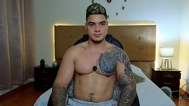 Steven Velez online show from September 15, 2:36 am