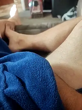 hubbyfun19 online show from May 9, 6:25 am
