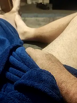 hubbyfun19 online show from December 21, 7:27 am