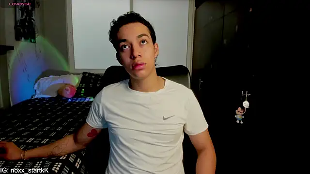 Noxx starkK online show from March 6, 6:27 pm