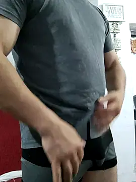 Bradd 32 online show from September 20, 3:06 am