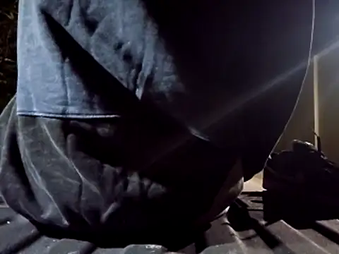 sloppytopkins online show from April 26, 6:22 am