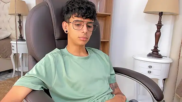 Ibratxandy online show from June 3, 12:07 pm