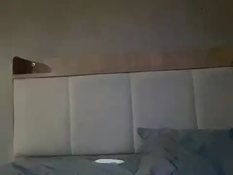 NathanNg2004 online show from April 12, 9:49 pm