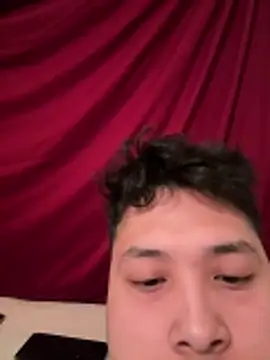 luis5758 online show from March 13, 7:27 am