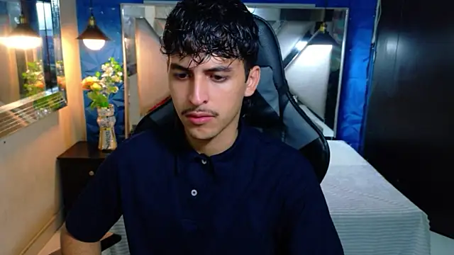 Alan Del Reyx online show from February 19, 4:09 am