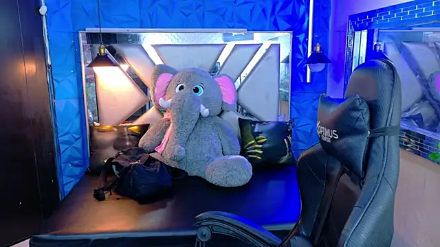 Alan Del Reyx online show from September 24, 3:17 am