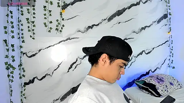 edy play online show from December 5, 9:38 am