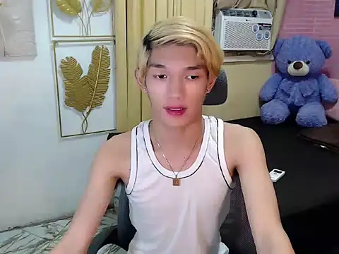 urasian john18 online show from May 25, 9:48 am