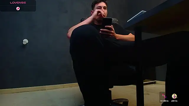 EnzoRace online show from October 22, 4:38 am