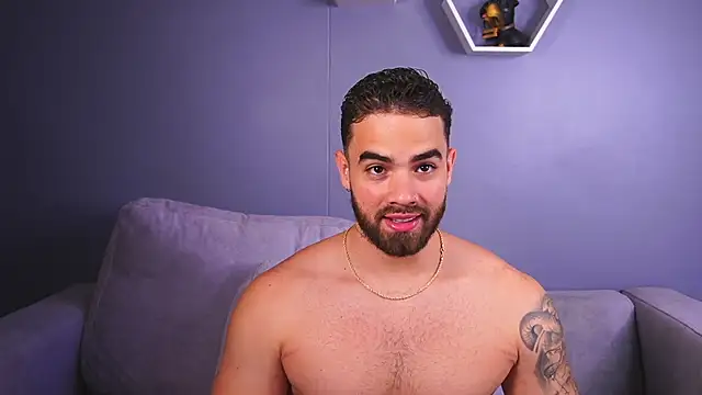 Paul Phoenix online show from December 3, 8:26 pm