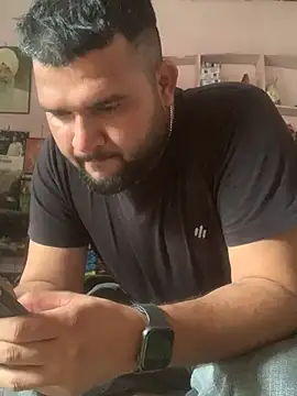 amitsharma7868 online show from March 26, 8:29 am