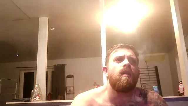 Bikerhot883hd online show from December 13, 8:15 pm