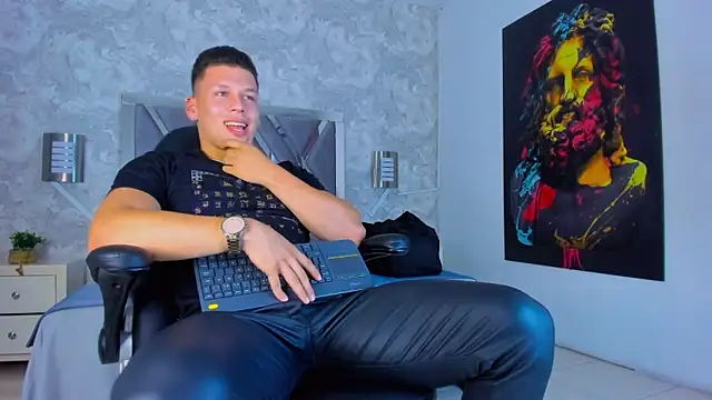 niklas braun online show from September 27, 8:06 pm