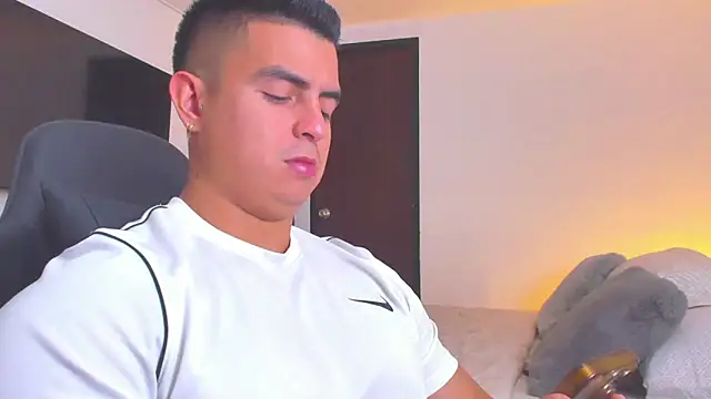 RJBarto online show from October 1, 2:48 am