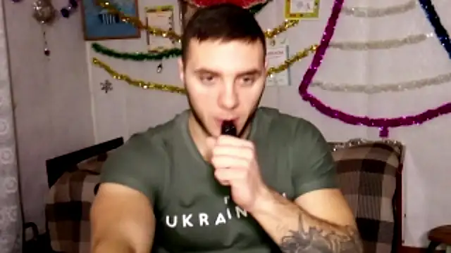 Jordan1Dior online show from December 23, 6:55 am