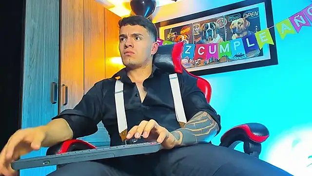 ALPHA DOMINUS  online show from November 21, 5:17 am