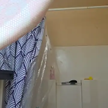 luis97fer online show from April 18, 6:53 pm