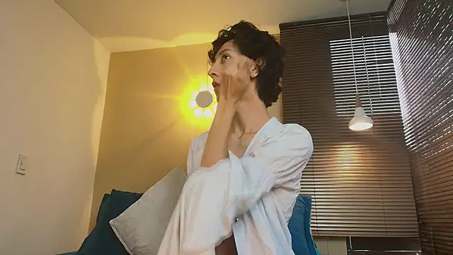 Lucian Morel S online show from October 17, 12:42 pm