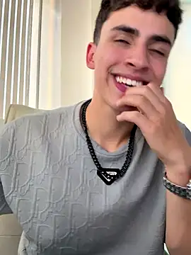 AdrianRinaldi online show from October 20, 10:24 pm