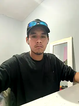 marlonghc4 online show from November 30, 6:10 pm