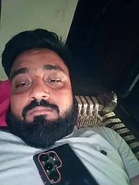 Snapshot of Raju_fuckerr chatting on September 29, 9:41 am Raju fuckerr online show from September 29, 9:41 am
