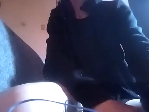 githot online show from March 29, 10:04 am