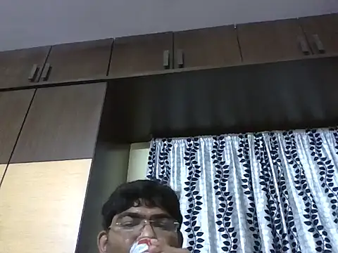 TELUGU-HYDDICK4u online show from September 29, 5:20 pm