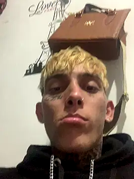 KinkyLatinCock online show from September 21, 11:27 pm