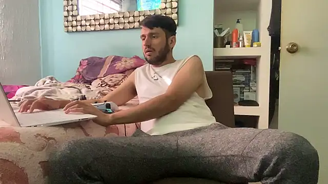 Alexitho25 online show from December 20, 9:11 pm