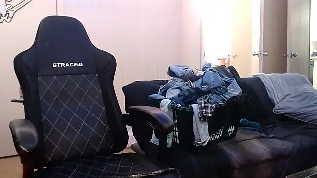 TypicalDepot5 online show from January 19, 12:18 pm