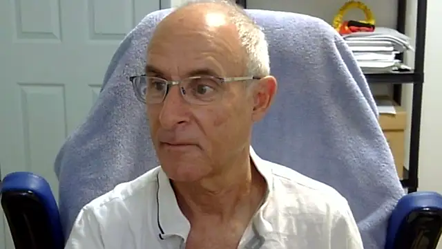 funone1999 online show from February 22, 1:29 am