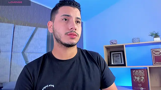 Axel grey  online show from April 14, 1:11 pm