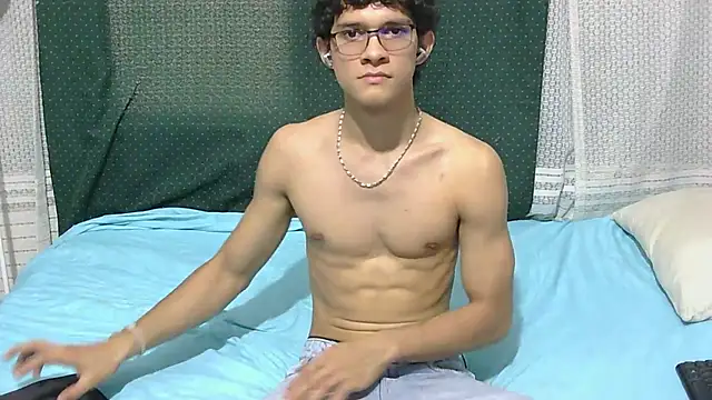 Samuel Hills II online show from February 18, 7:55 pm