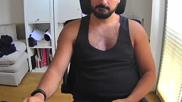 Snapshot of Velvetvoyager69 chatting on October 1, 9:02 am Velvetvoyager69 online show from October 1, 9:02 am