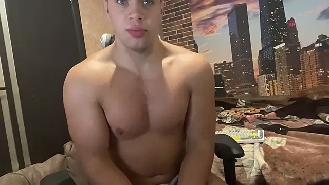 Snapshot of MusclePhantom chatting on September 27, 8:39 pm MusclePhantom online show from September 27, 8:39 pm