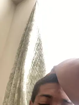 huhgtr online show from March 28, 6:30 pm