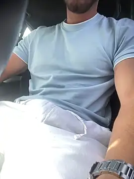 lewis91 online show from June 13, 8:45 am