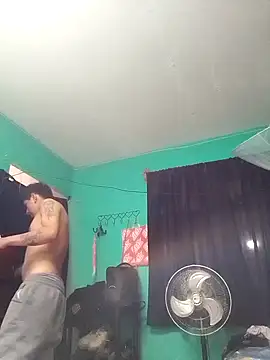 TragicAirplane168 online show from April 18, 8:42 pm