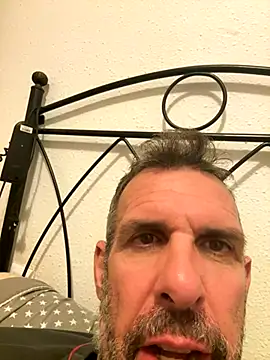 gigolobcn online show from December 4, 5:42 pm