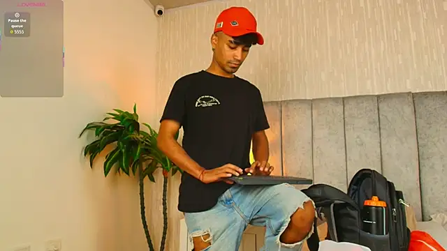 Jacob 606 online show from December 15, 7:33 pm