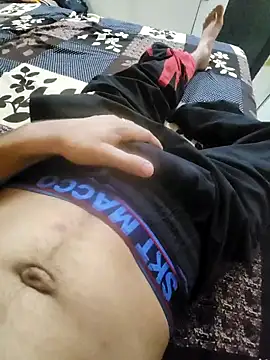 coupleyug online show from November 8, 2:20 pm