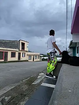 elfernh online show from February 21, 11:28 pm