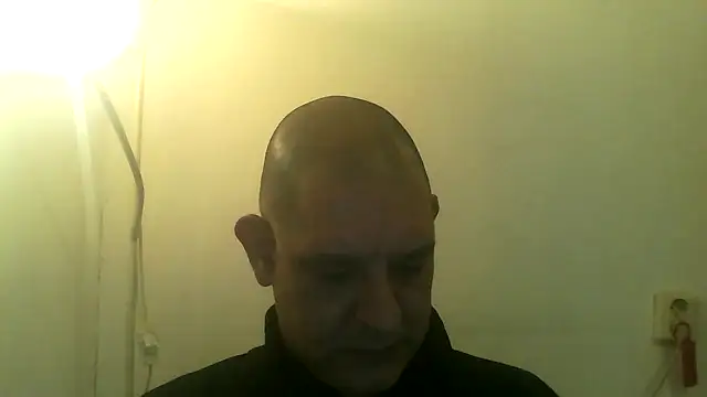 Stack111111 online show from November 24, 7:48 pm