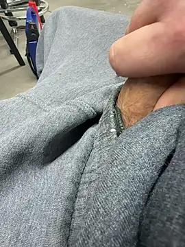 jamesliddick38 online show from January 12, 2:37 am